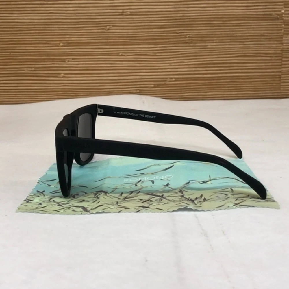 KOMONO Sunglasses NEW Bennet CZ Black Rubber